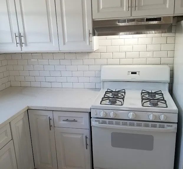 7234 Hazeltine Ave #3 — Photo 5