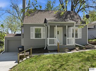 4127 N 61st St, Omaha, NE 68104