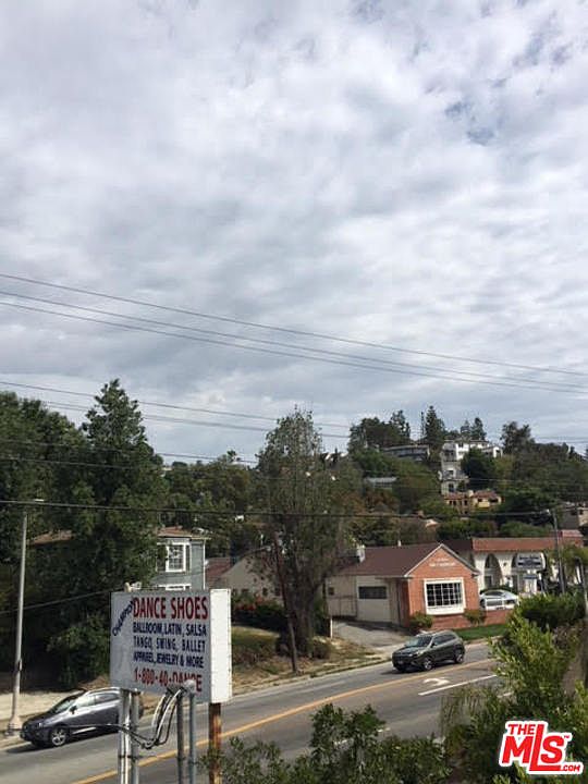 1st image of 3207 Winnie Dr