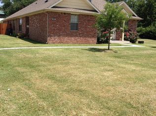 836 N Broadway, Edmond, OK 73034