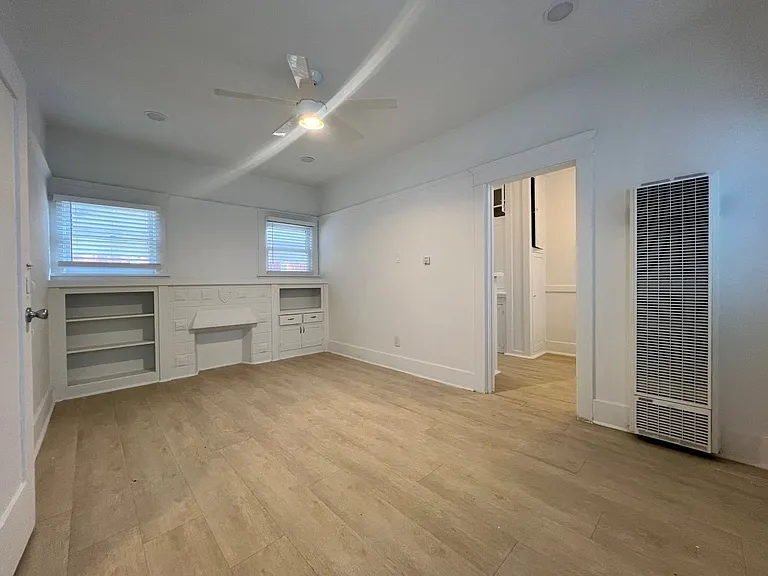 468 Gaviota Ave (Octagon) — Photo 1
