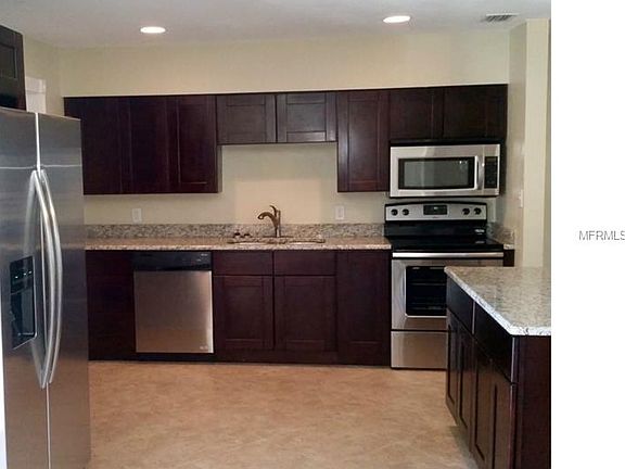 2nd image of 3217 River Cove Dr