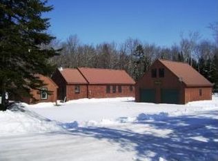68 Moose Pond Rd, Pittsburg, NH 03592