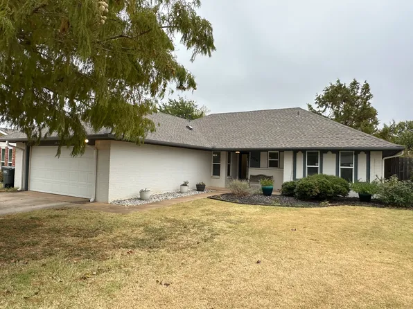 3916 Whispering Heights Dr, Edmond, OK 73013