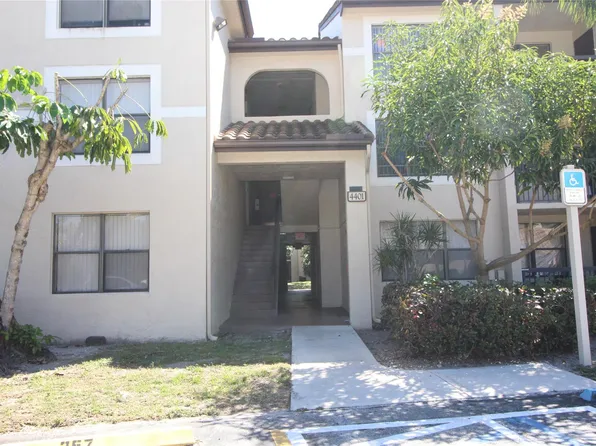 4401 W Mcnab Road #17, Pompano Beach, FL 33069