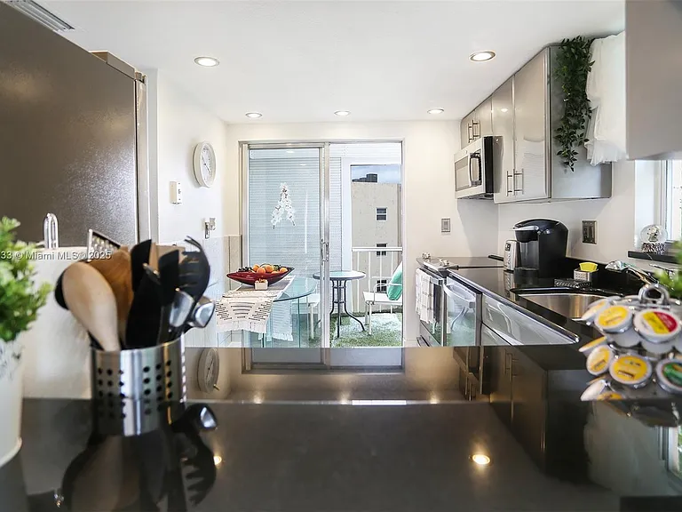 6570 Royal Palm Blvd #301J — Photo 11