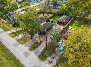 4611 W Hunting St, Houston, TX 77026