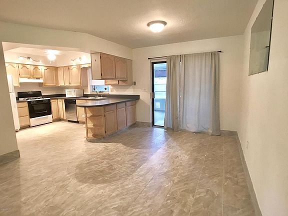 3rd image of 230 Coronada Blvd