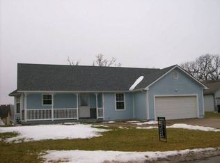 1807 6th Street Ct, Knob Noster, MO 65336