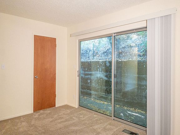 3rd image of 43 Cedar St APT D