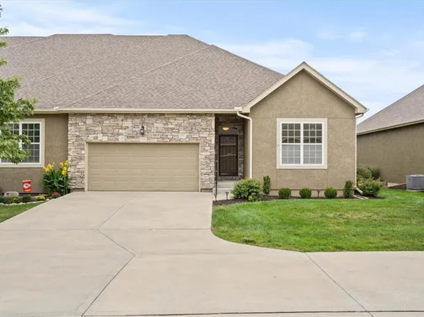16560 W 168th Ct, Olathe, KS 66062