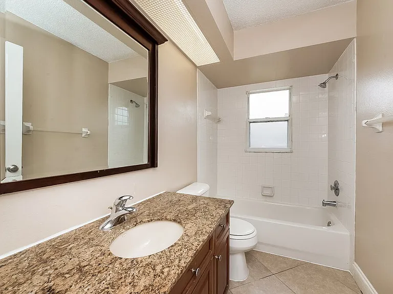 4208 76th Dr E — Photo 15