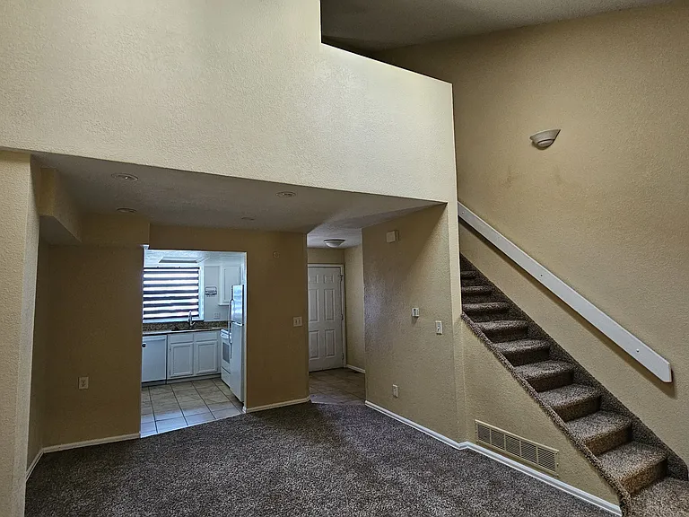 17111 E Ford Dr — Photo 27