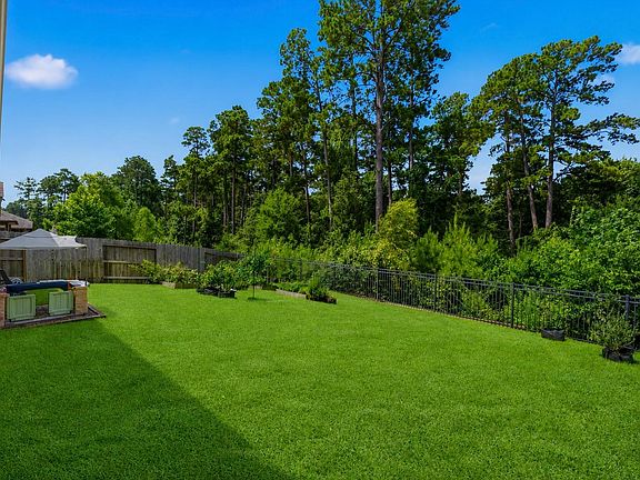 5th image of 2143 Moss Creek Ln