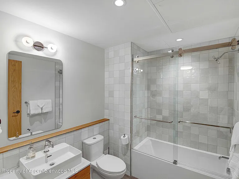 119 Wood Rd #107 — Photo 10