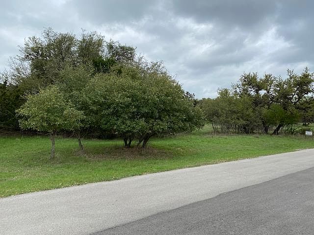 1st image of 712 Liveoak Dr