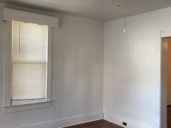 5th image of 33 Westside Ave #1