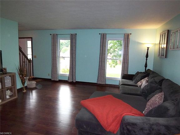Beautiful engineered hardwood floors