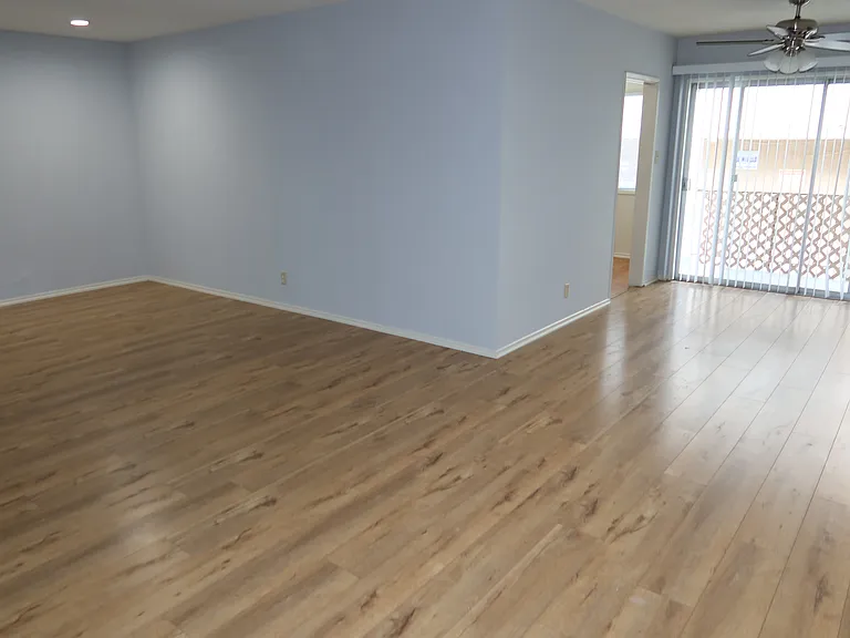 201 N La Peer Dr #104 — Photo 3