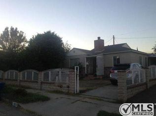 15225 Blythe St, Panorama City, CA 91402