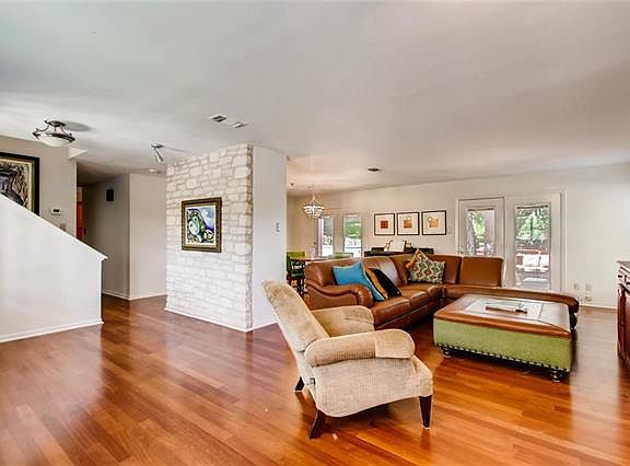 5th image of 1300 Shannon Oaks Trl