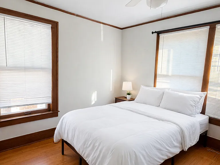 815 Dewey Ave — Photo 7