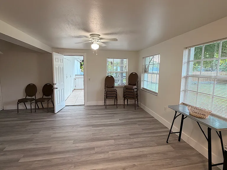 22800 Old Dixie Hwy — Photo 10
