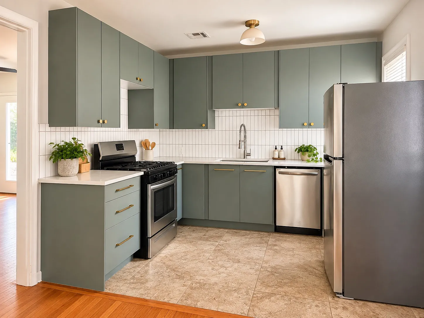 2 bed, 909 sqft, $1,700 — Photo 2