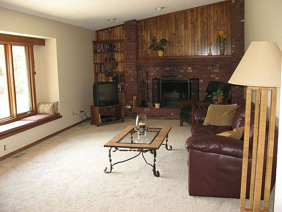 Real wood burning fireplace in family room!