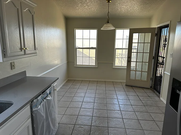 7620 Lakewood Ave NW — Photo 9