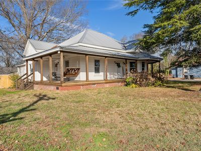 301 Blue Ridge Ave, Belton, SC, 29627