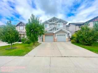 15910 10th Ave SW, Edmonton, AB T6W 2H2