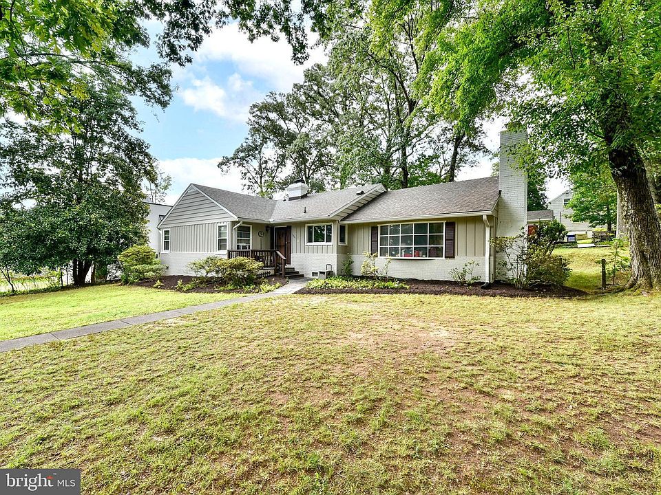 1st image of 7441 Mason Ln