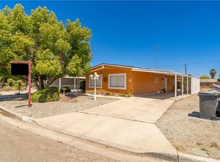 352 Siesta Ct, Hemet, CA 92543