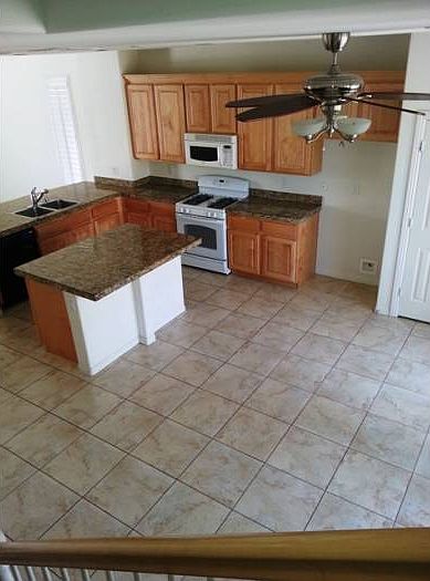 2nd image of 2848 Glistening Grove Ave