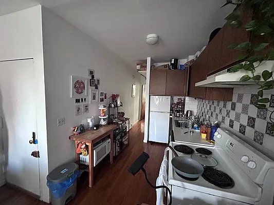 Rented by Brown Harris Stevens | media 10