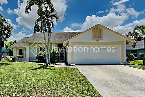 3754 Woods Walk Blvd Photo 1