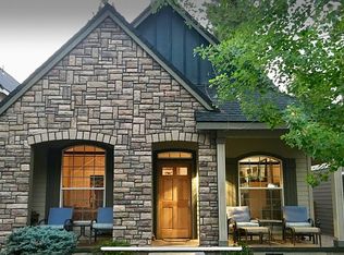 936 E Timber Pine Dr, Sisters, OR