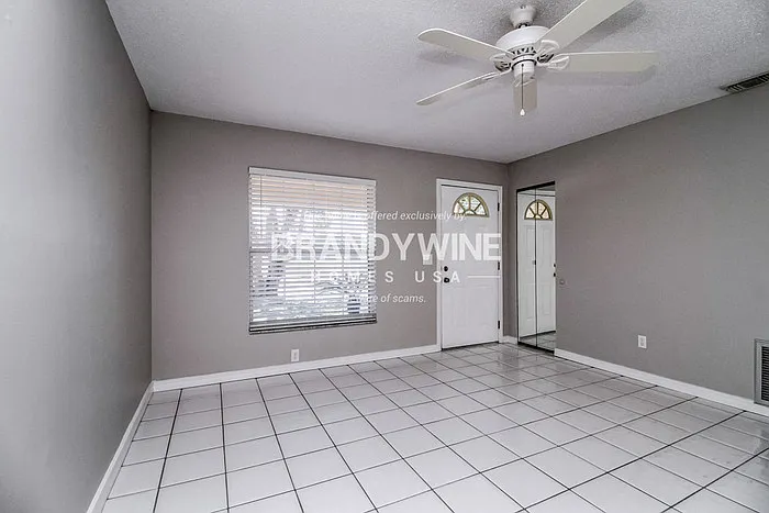 6311 Fortune Ln — Photo 9