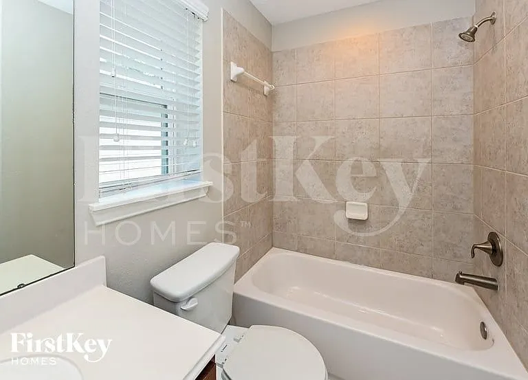 2919 Chaplin Place Dr — Photo 14