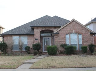 1616 Blackstone Dr, Carrollton, TX 75007