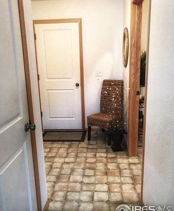Entryway/ garage access