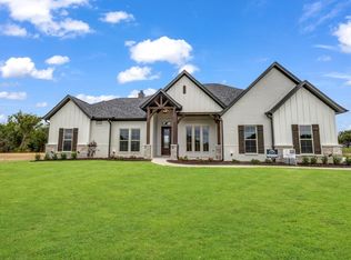 127 Coalson Xing, Azle, TX 76020