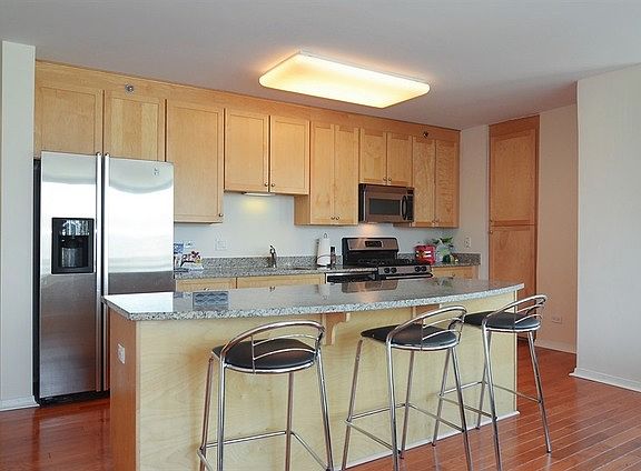 2nd image of 33 W Ontario St APT 24A