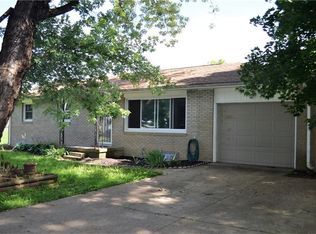 2741 E South St, Columbus, IN 47201