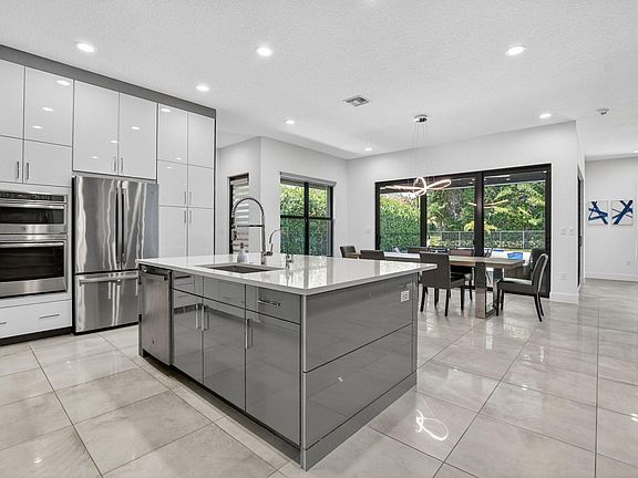 4th image of 8861 Quiet Inlet Lane