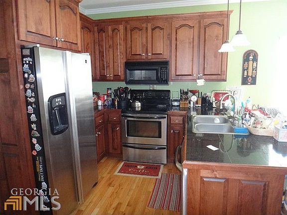 4th image of 171 Magnolia Ct