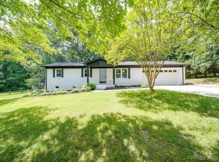 2138 Windermere Dr, Kannapolis, NC 28083