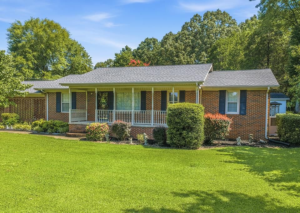 1st image of 190 Thompson Cir