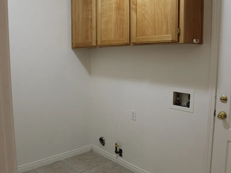 3010 Giovanetti Ave — Photo 9